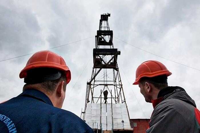 "Нафтогаз" втратив половину видобутку газу через російські атаки у лютому