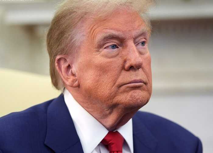 Трамп особисто відвідає похорон Папи Римського Франциска