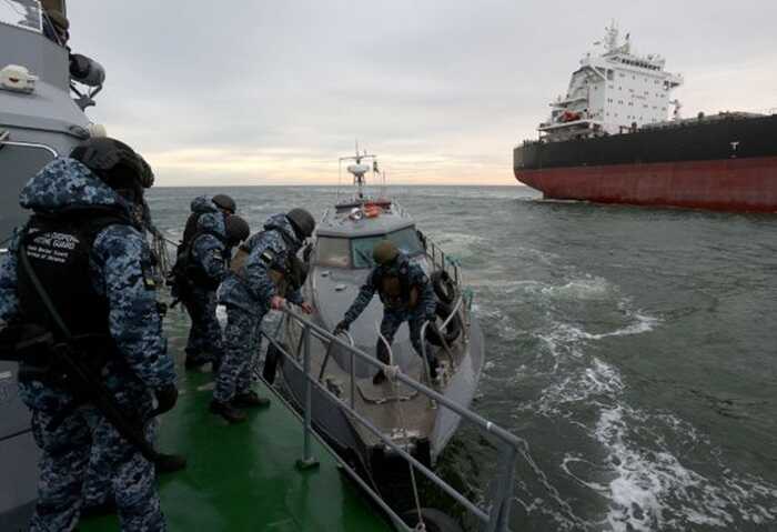 Україна арештувала судно РФ із краденим зерном з Криму