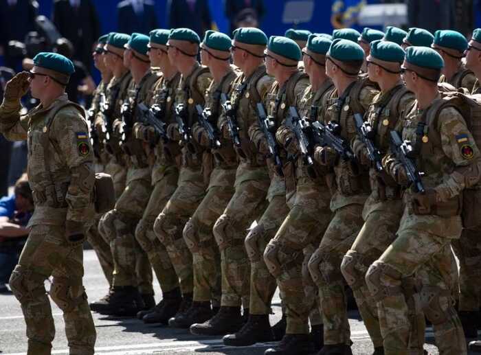Сили оборони України візьмуть участь у британській військовій процесії