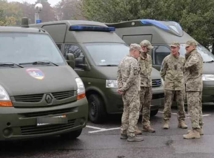 Військкоми намагалися мобілізувати чоловіка прямо з поля — відв’язали коня і втекли після скандалу